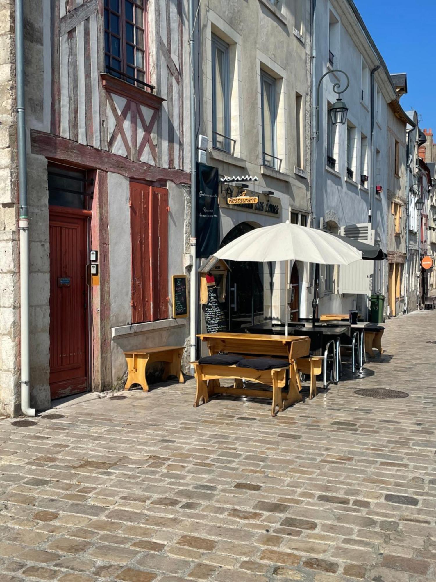 Glycine Lägenhet Orléans Exteriör bild